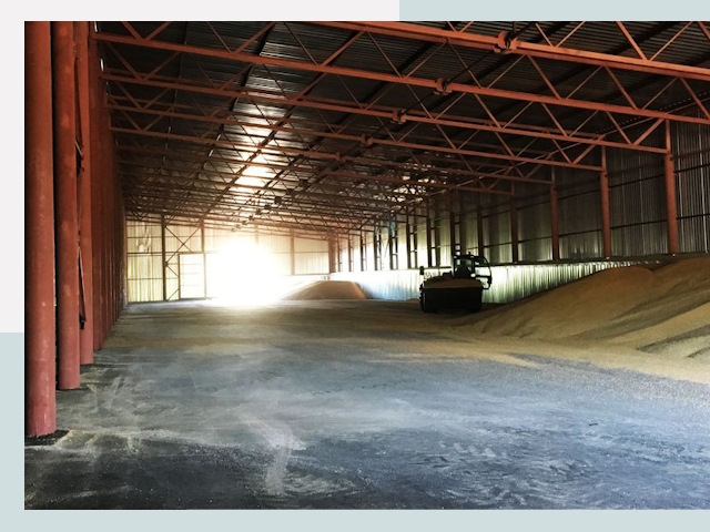 Строительство зернохранилищ в Великих Луках