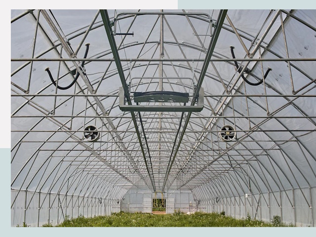 Строительство теплиц в Великих Луках