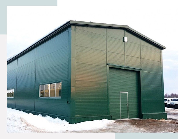 Двускатные ангары в Великих Луках