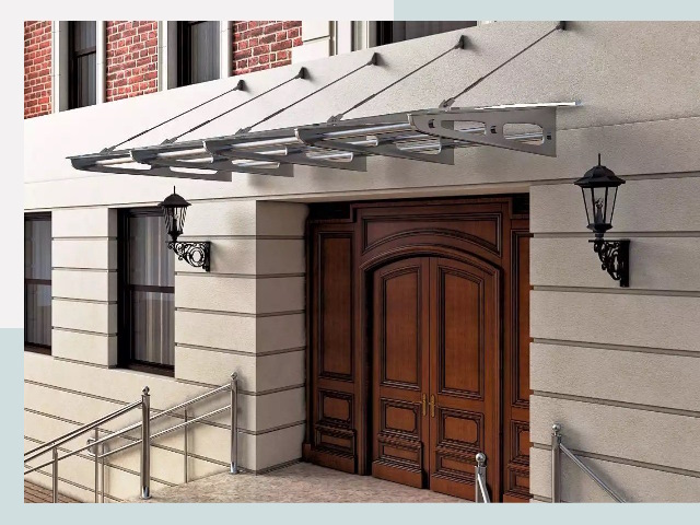 Металлические козырьки от 620 руб. в Великих Луках